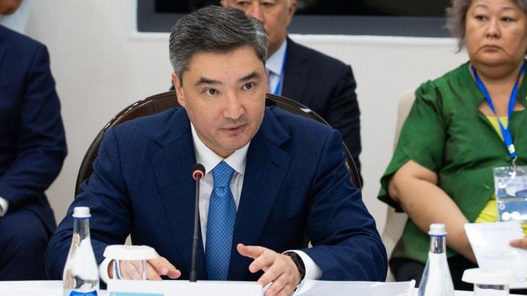 8 сентября 2026, 12:54 Бектенов: Не должно формироваться мнение, что в Казахстане нет работы Премьер-министр РК высказался о ситуации на рынке труда