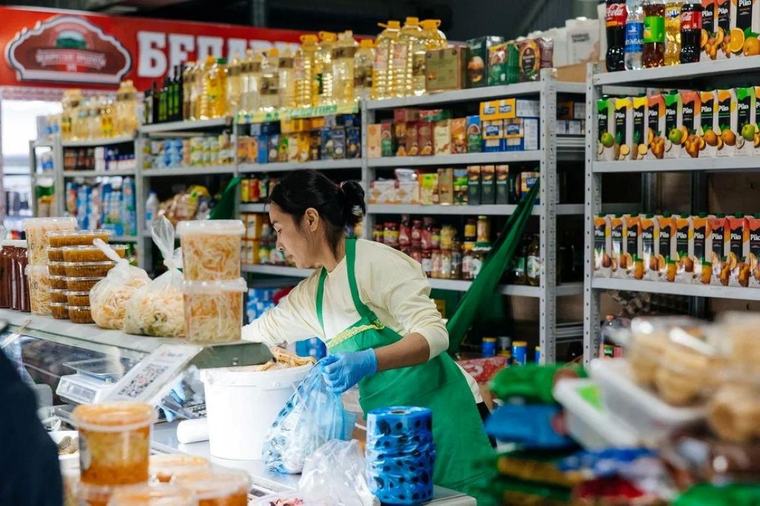 в Атырау Наценку выше 15% и отсутствие ценников нашли в магазинах: нарушителей оштрафовали В регионе ужесточили контроль за стоимостью социально значимых продовольственных товаров. 2 сентября, 16:25 1 670 просмотров